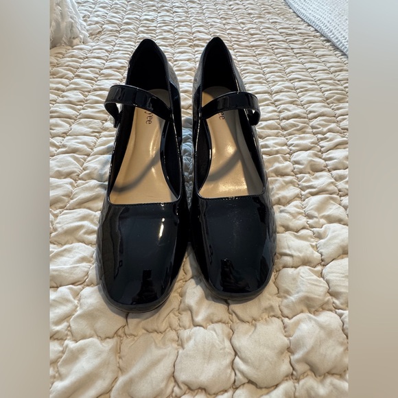 Black Patent Leather Mary Jane’s w/ Pearl Accent - Size 11 - Picture 5 of 6